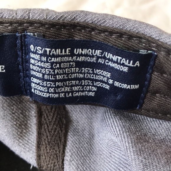 American Eagle 2 tone grey SnapBack baseball cap - Picture 3 of 4